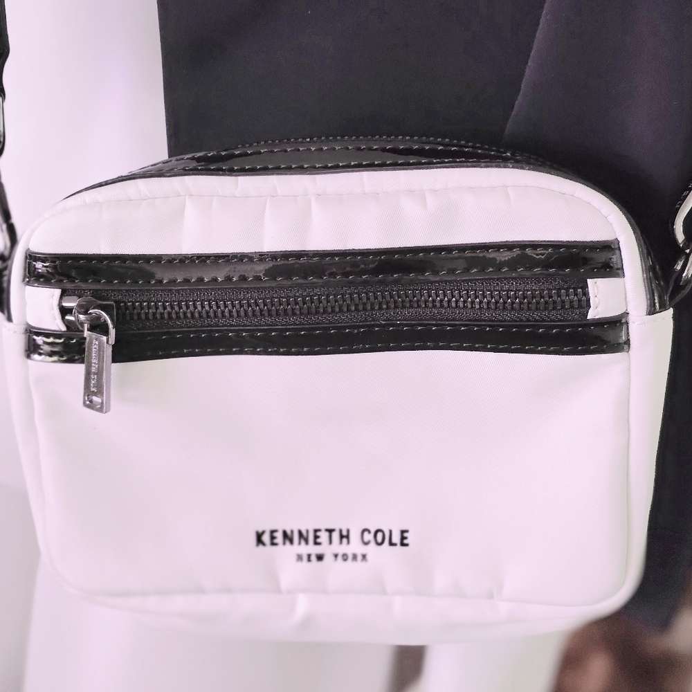 Kenneth Cole Riley Womens Mini Crossbody Bag - Picture 2 of 15